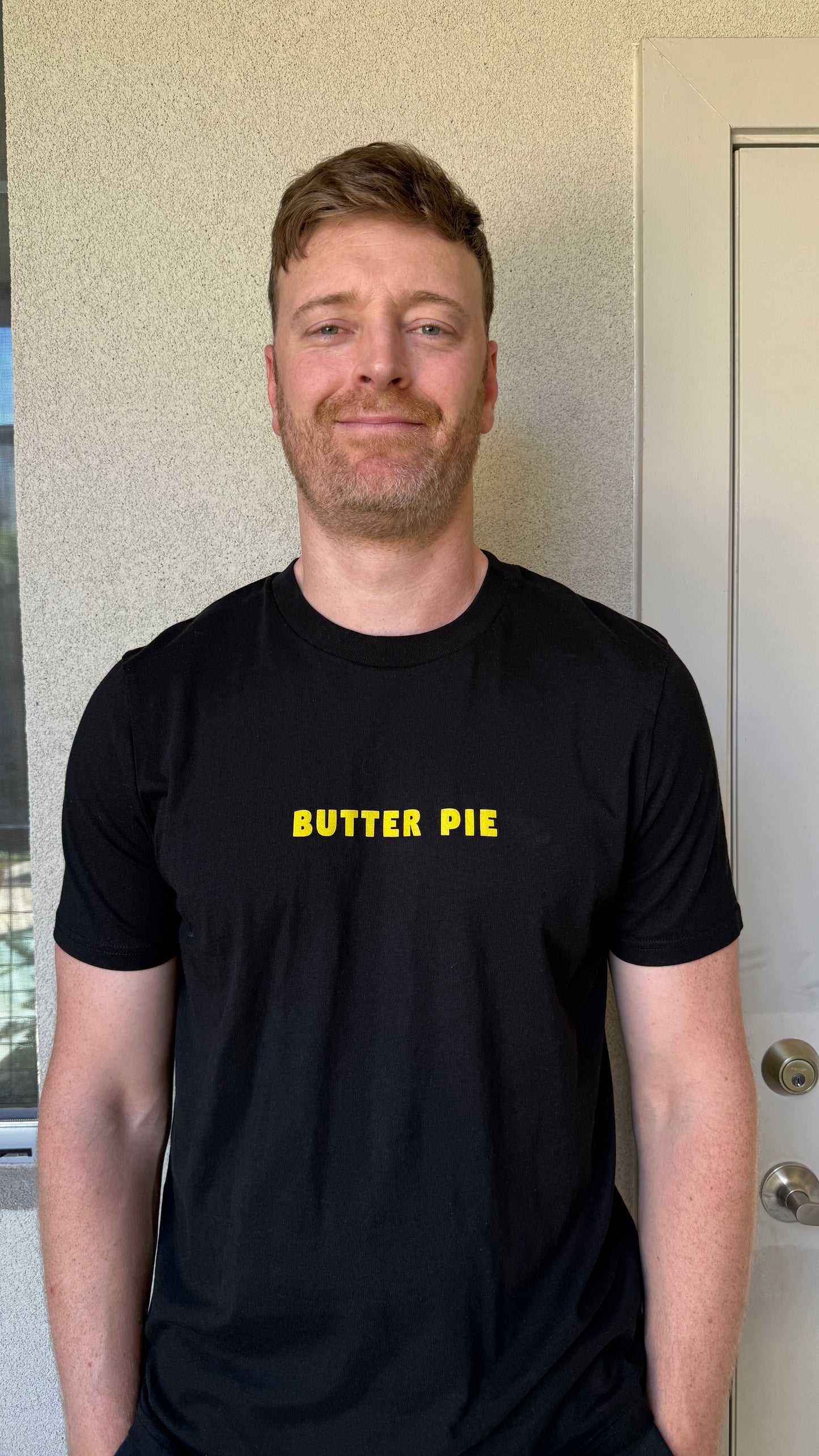 "BUTTER PIE" Unisex T-Shirt